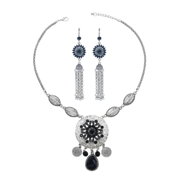 Traditional Ethnic Jewelry Set with Crystals, Coins & Tassels – Perfect for Turkish, Afghan & Indian Fashion - Image 12