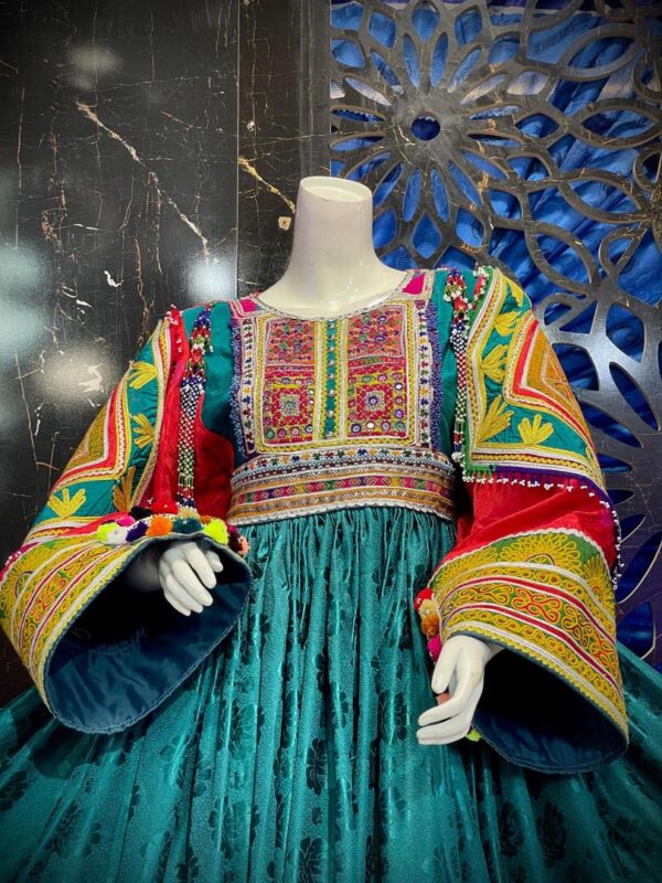 Gande Afghani – Threads of Love, Woven by Women: A Heritage Wear for the World’s Strongest Hearts - Image 2