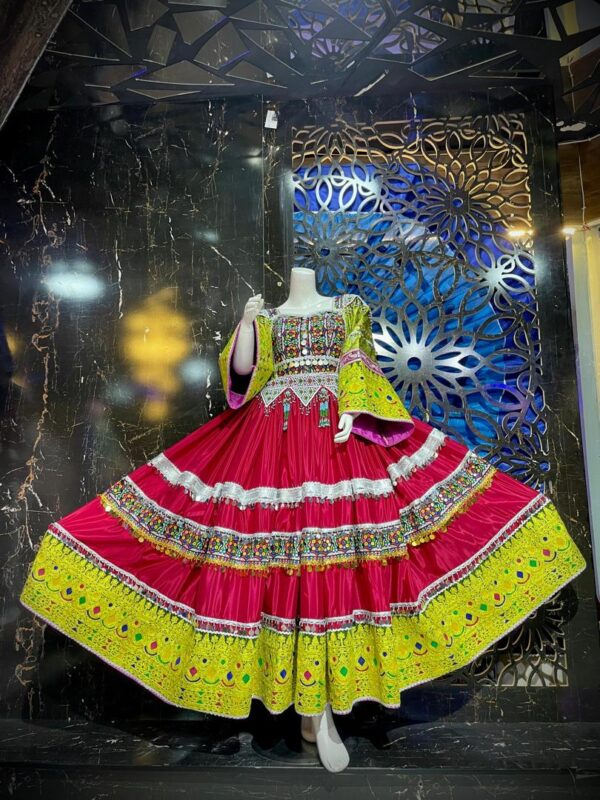 Gande Afghani – Traditional Afghan Elegance 48