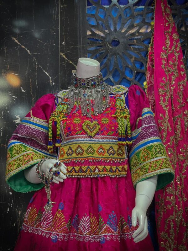 Gande Afghani – Traditional Afghan Elegance 19 - Image 4