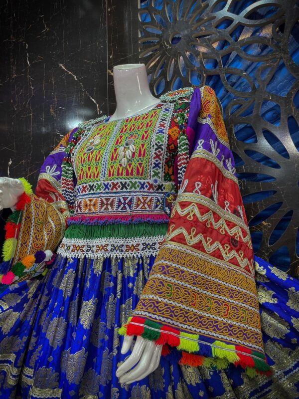 Gande Afghani – Traditional Afghan Elegance 5
