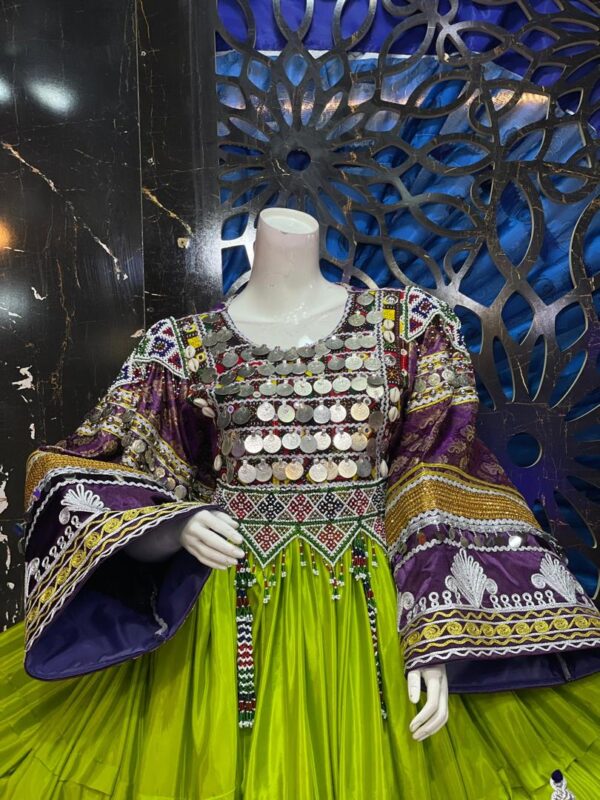 Gande Afghani – Traditional Afghan Elegance 8 - Image 4