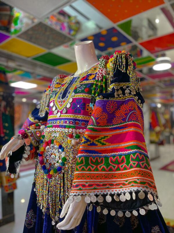 Gande Afghani – Traditional Afghan Elegance 2 - Image 3