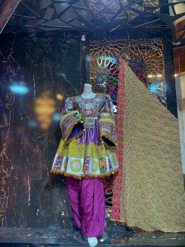Gande Afghani – Traditional Afghan Elegance 56 - Image 4