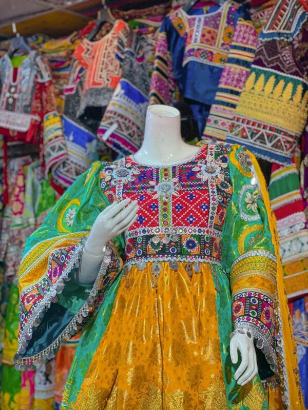 Gande Afghani – Traditional Afghan Elegance 26 - Image 3