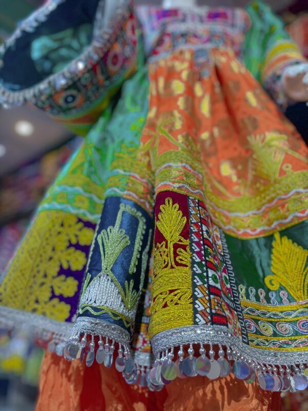 Gande Afghani – Traditional Afghan Elegance 27 - Image 4