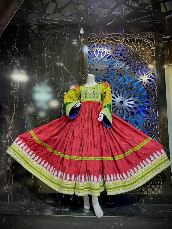 Gande Afghani – Traditional Afghan Elegance 53